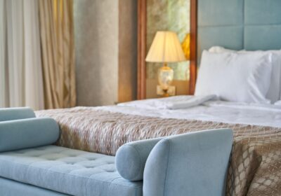 Hotel czy hostel? Jak wybrać nocleg, żeby nie żałować